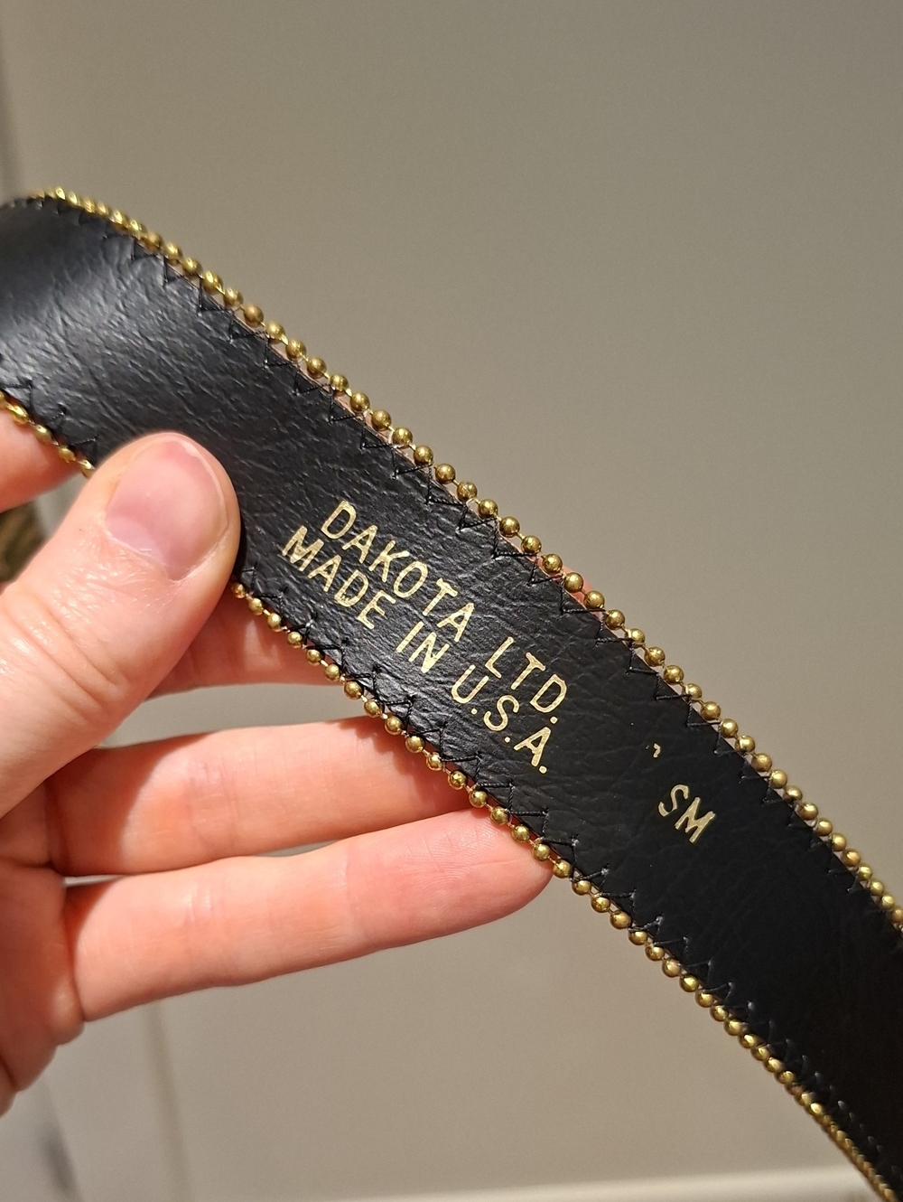 Vintage Dakota Gold & Floral Leather Belt w/ Gold Bead Accent - Picture 5 of 6